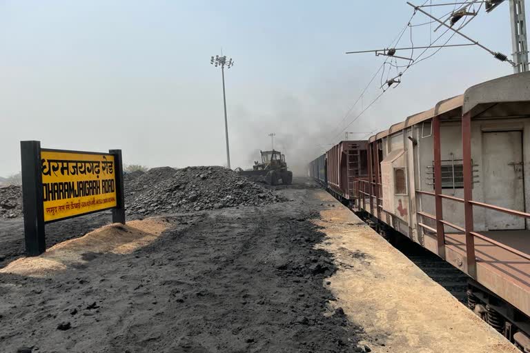 Coal sent from Dharamjaigarh station