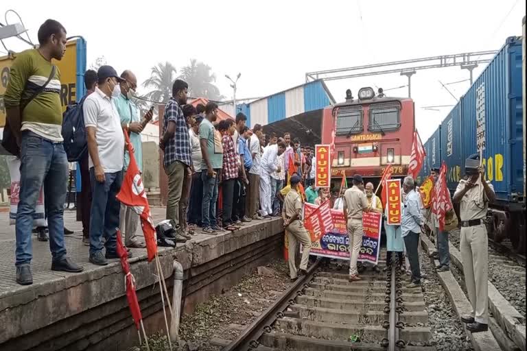 ବାଲେଶ୍ଵରରେ ଭାରତ ବନ୍ଦ ପ୍ରଭାବ