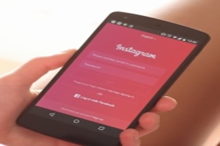 Users on Instagram will be able to reply via voice message