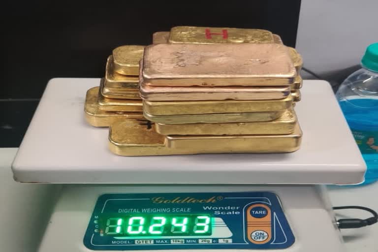 Delhi Customs seizes gold from Kenyan citizens