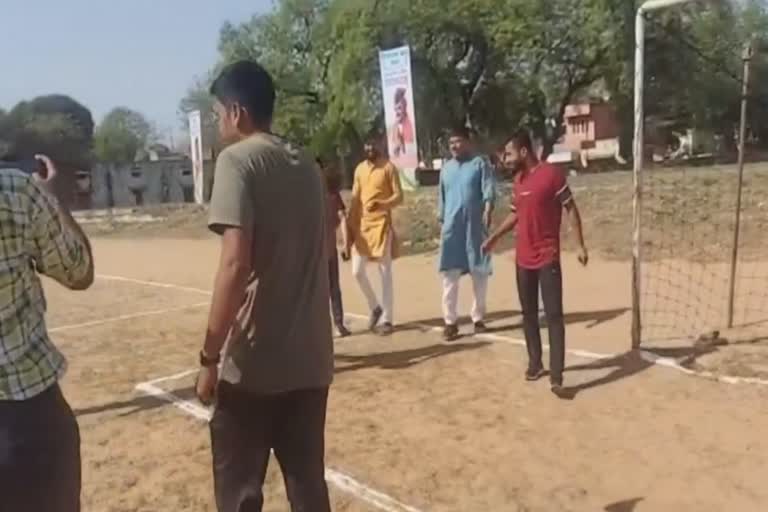 Pradhuman Singh Tomar playing football