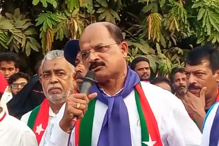 SDPI leader reaction on anti Conversion bill, SDPI leader reaction on anti Conversion bill in Mangalore, Mangalore news, anti Conversion bill news, ಮತಾಂತರ ಬಗ್ಗೆ ಎಸ್​ಡಿಪಿಐ ಮುಖಂಡ ಪ್ರತಿಕ್ರಿಯೆ, ಮಂಗಳೂರಿನಲ್ಲಿ ಮತಾಂತರ ಬಗ್ಗೆ ಎಸ್​ಡಿಪಿಐ ಮುಖಂಡ ಪ್ರತಿಕ್ರಿಯೆ, ಮಂಗಳೂರು ಸುದ್ದಿ, ಮತಾಂತರ ಸುದ್ದಿ,