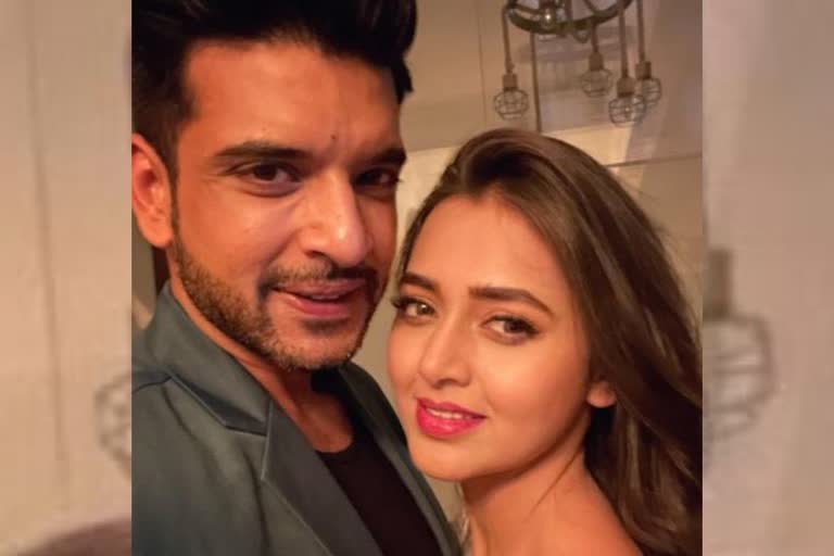 Karan Kundrra tejasswi prakash, karan kundrra paparazzi news, tesasswi prakash bigg boss 15, entertainment news latest, karan kundrra tejasswi relationship, who is karan kundrra dating, who is tejasswi prakash dating, television couples, naagin 6 actress tejasswi prakash