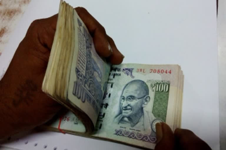 Dearness allowance for central government employees hiked by 3%