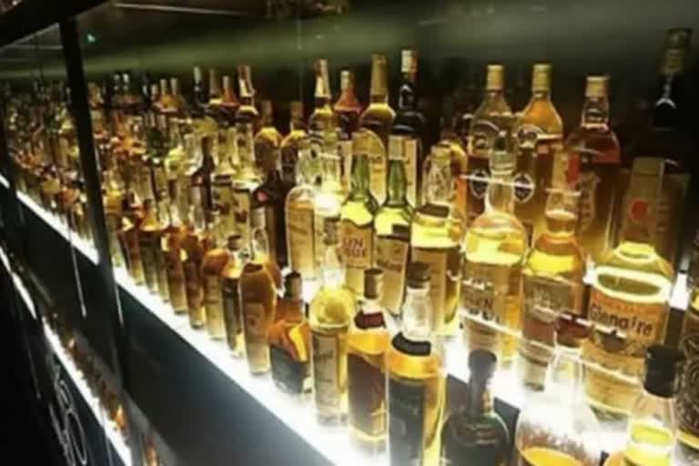 Sale of liquor allowed in IT parks in Kerala