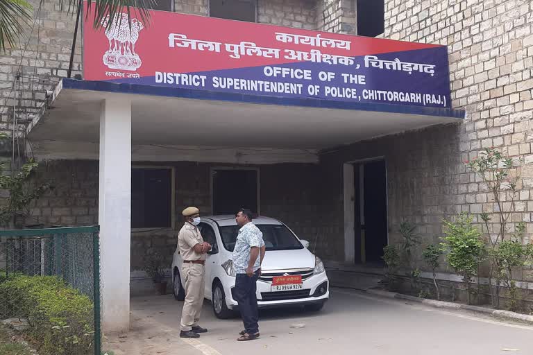 Suspects caught with RDX Bomb explosives material in Chittorgarh
