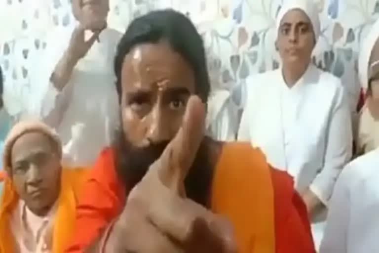 Baba Ramdev Furious on Journalist