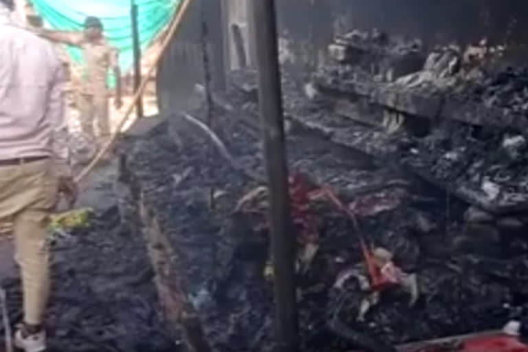 Fire broke out in fair in Dholpur