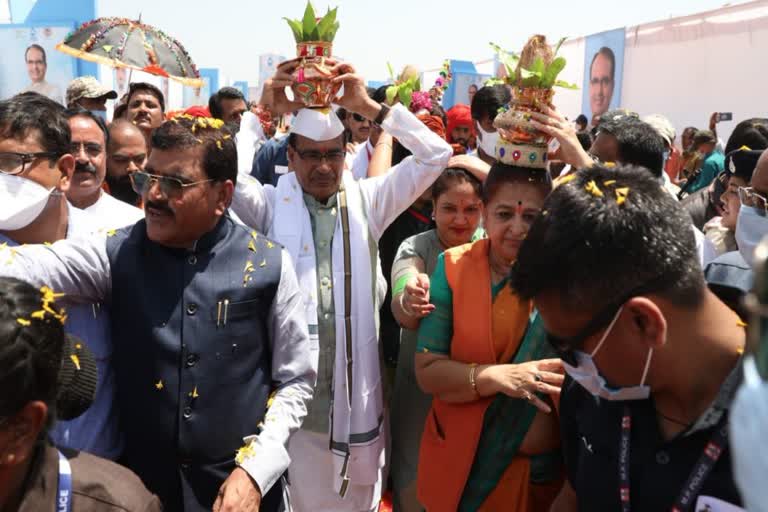 mp cm shivraj singh chauhan