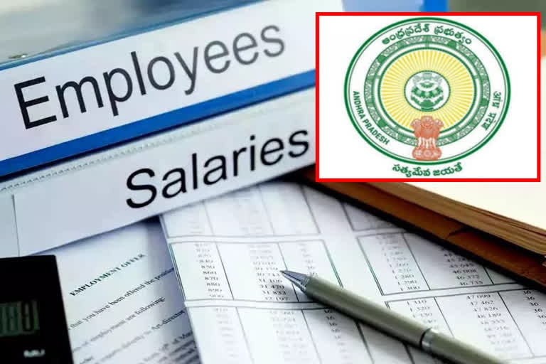 No salaries for government employees