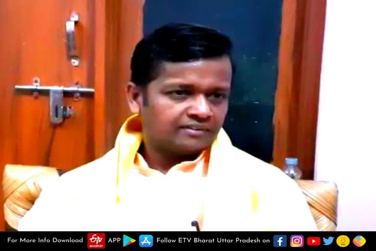 Varanasi  varanasi latest news  etv bharat up news  MLC प्रत्याशी ने लगाया बड़ा आरोप  माफिया बृजेश सिंह  5 करोड़ का ऑफर  डॉ. सुदामा पटेल  भाजपा एमएलसी प्रत्याशी  वाराणसी में एमएलसी चुनाव  बृजेश सिंह की पत्नी अन्नपूर्णा सिंह  BJP MLC candidate made a big allegation  Mafia Brijesh Singh  offered 5 crores to sit  भाजपा के एमएलसी प्रत्याशी डॉ. सुदामा पटेल