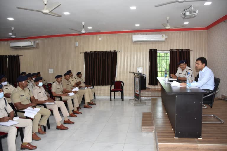 traffic officers meeting