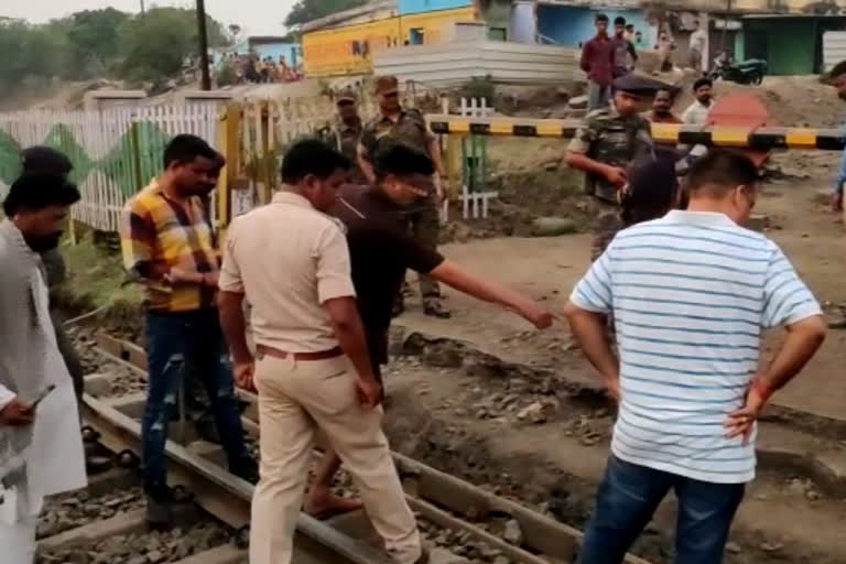 Railway contractor shot dead