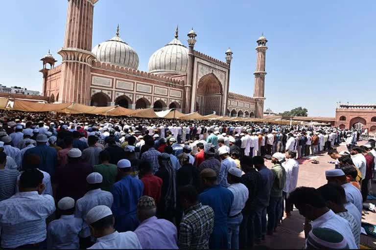 Ramadan: ଦେଖାଗଲା ପ୍ରଥମ ଅର୍ଦ୍ଧ୍ବଚନ୍ଦ୍ର, ଆସନ୍ତାକାଲି ପ୍ରଥମ ରୋଜା