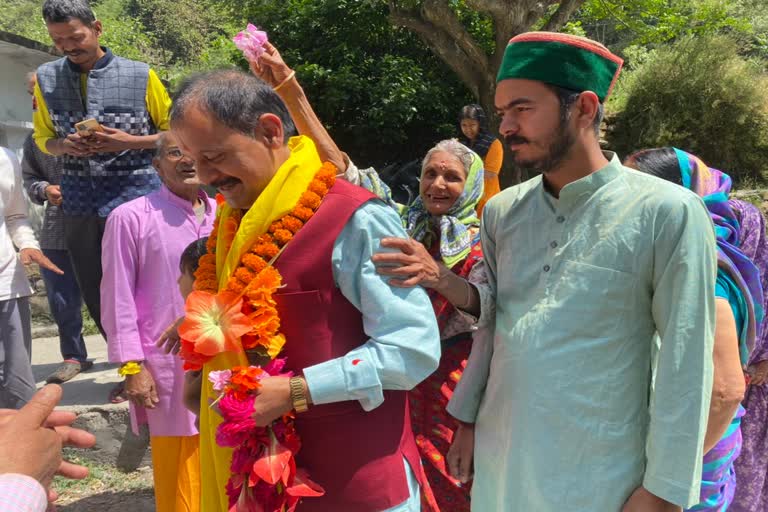 MLA Brij Bhushan Gairola to reached his native village at rudrapraya