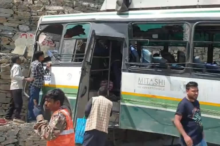 HRTC bus accident in Mandi.