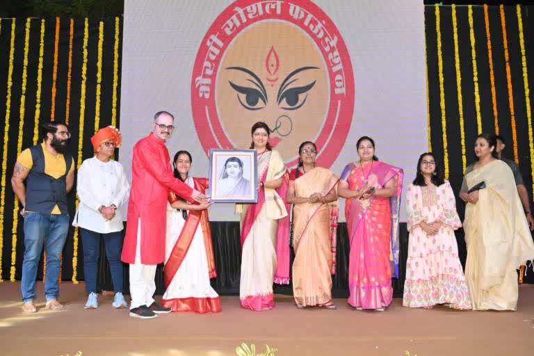 bhairavi social foundation honors womens