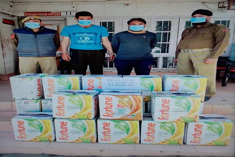 budgam-police-arrested-two-thieves-stolen-property-recovered