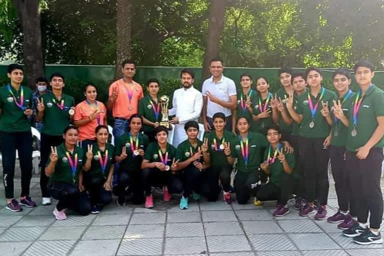 Handball Team met with Union Minister