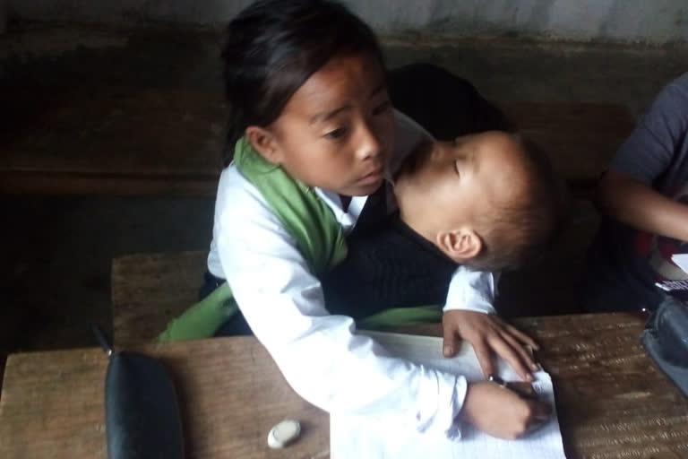 Twitter bows to 10-year-old Manipur Girl attending classes with her younger sibling on lap