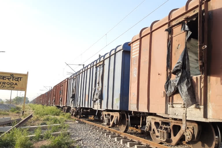 Goods train robbed in Chambal