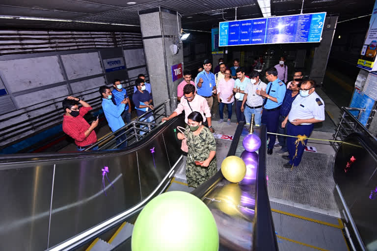 new-escalator-commissioned-at-shyam-bazar-metro-station