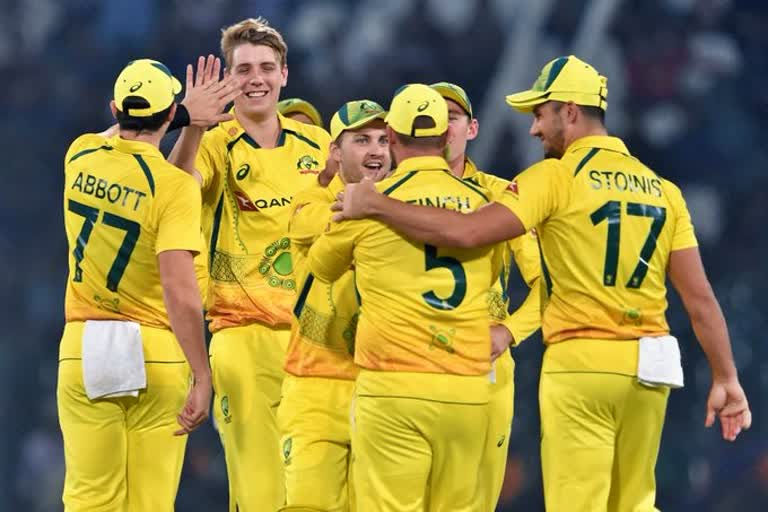 Australia beat Pakistan  Australia vs Pakistan  Australia Cricket Team  Pakistan Cricket Team  Sports News  T20 match  खेल की खबरें  खेल समाचार