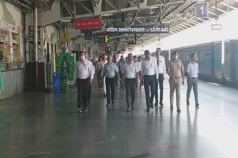 Ahmedabad Railway Board: અમદાવાદ રેલવે મંડલે મહિલાની સુરક્ષા માટે 'મેરી સહેલી' અભિયાન આરંભ કરશે