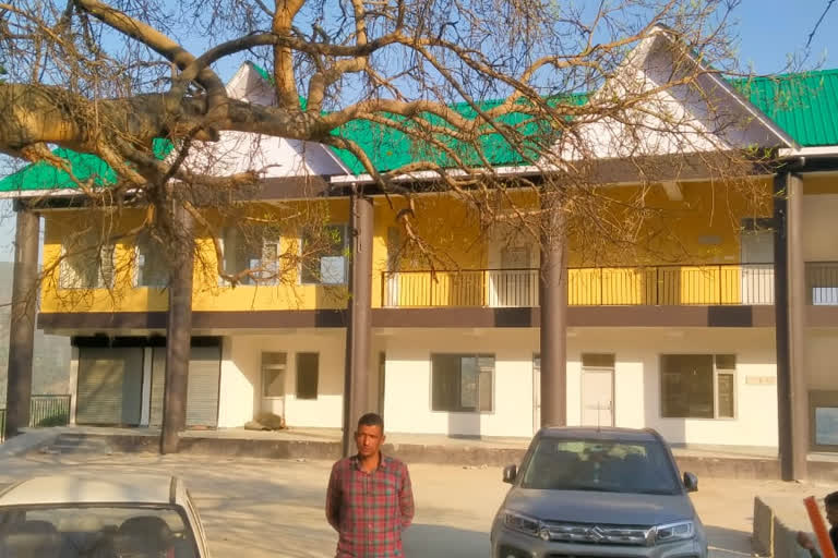 Modern Bus Stand in karsog himachal pradesh