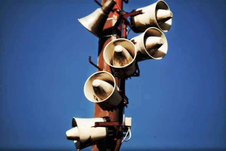 loudspeakers sound pollution  bengaluru police sent notice to Shrines  maintain decibel level of loudspeakers  ഉച്ചഭാഷിണികളിലെ ഉയർന്ന ശബ്‌ദം  ശബദമലിനീകരണം ബെംഗളുരു പൊലീസ്  ആരാധനാലയങ്ങൾക്ക് നോട്ടീസ്