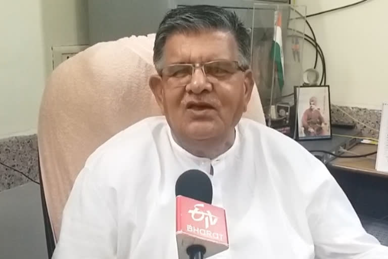 Gulab Chand Kataria on Congress protest against inflation