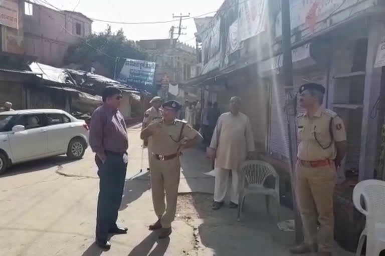 Days after the stone pelting incident that took place in Rajasthan's Karauli, the District Magistrate on Thursday extended the imposed curfew in Karauli Nagar Parishad till 10th April