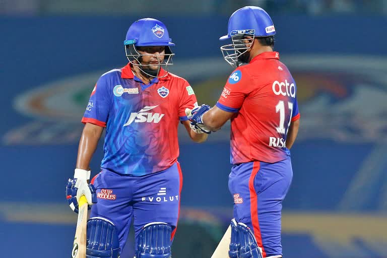 IPL 2022: bowlers shines as Lucknow Super Giants restrict Delhi capitals at 149