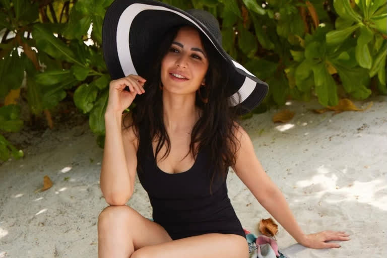 Katrina Kaif Vacation Photos