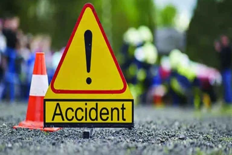 Four women labourers killed, several injured in road accident in Telangana's Hanumakonda