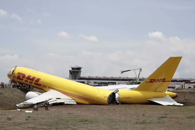 Cargo Plane Splits In 2 After Crash Landing At Costa Rica Airport, video gets viral