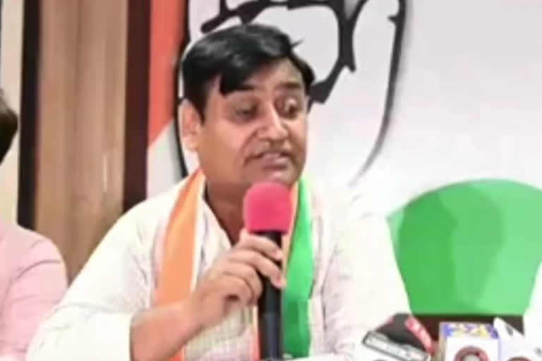 Rajasthan Congress chief Govind Singh Dotasara says party against Hindus and Hindutvawadis in slip of tongue