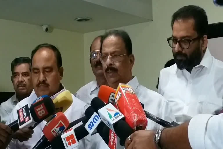 KPCC President K Sudhakaran  KV Thomas attend CPIM Party Congress issue  എല്ലാവരും പാർട്ടിക്ക് വിധേയരെന്ന് സുധാകരന്‍  കെ.വി തോമസ് വിഷയത്തില്‍ നിലപാട് കടുപ്പിച്ച് കെ സുധാകരന്‍  സിപിഎം സെമിനാറില്‍ കെവി തോമസ്