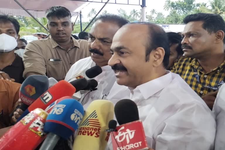 Opposition leader VD Satheesan on the party congress Conference  VD Satheesan on the party congress Conference  anti Congress meeting is being held in Kannur says VD Satheesan  കണ്ണൂരിലേത് കോൺഗ്രസ് വിരുദ്ധ സമ്മേളനം പ്രതിപക്ഷനേതാവ്  പാർട്ടി കോൺഗ്രസ് സമ്മേളനത്തിൽ വിഡി സതീശൻ  കെ വി തോമസ് വിഷയത്തിൽ പ്രതിപക്ഷനേതാവ്  സിപിഎം പാർട്ടി കോൺഗ്രസ് സമ്മേളനം  CPM party congress Conference  VD Satheesan on CPM party congress Conference