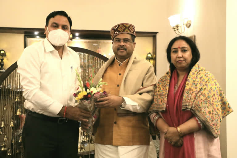 Suresh Kumar Soni meets Union Education Minister Dharmendra Pradhan