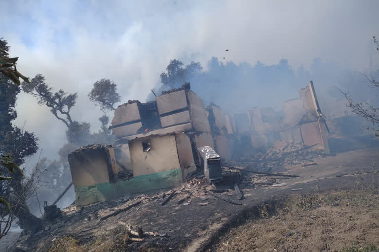 fire incident in karsog