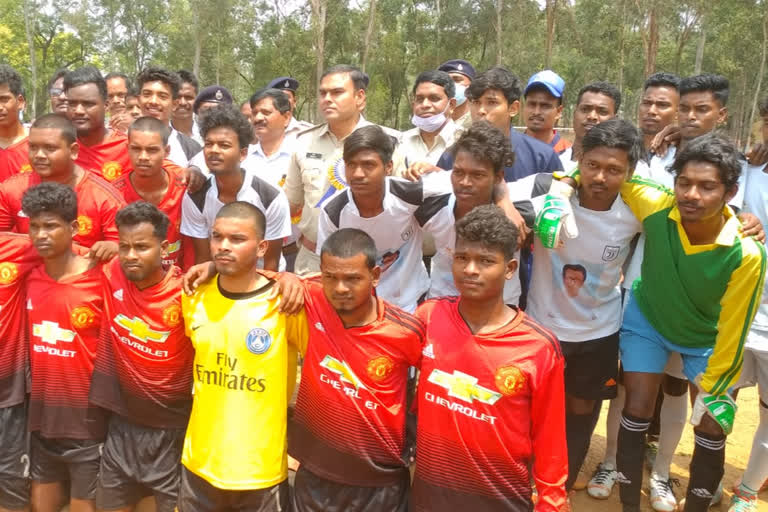 Football tournament in simdega in memory of martyr Vidyapati