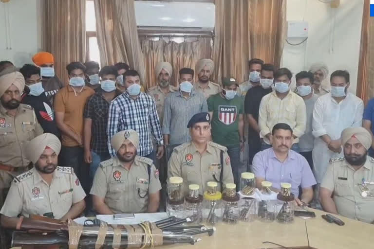 Sixteen gangsters arrested in Amritsar