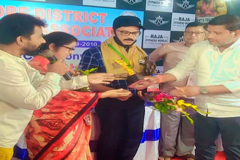 Baleswar retired man won Gold Medal in body building At the age of 65