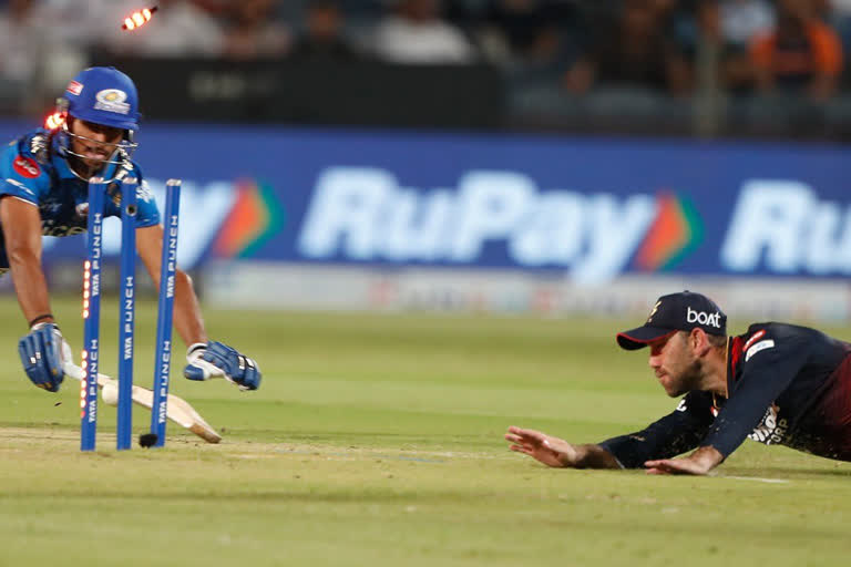 Glenn Maxwell hiits Bullseye to Run out  Tilak Varma