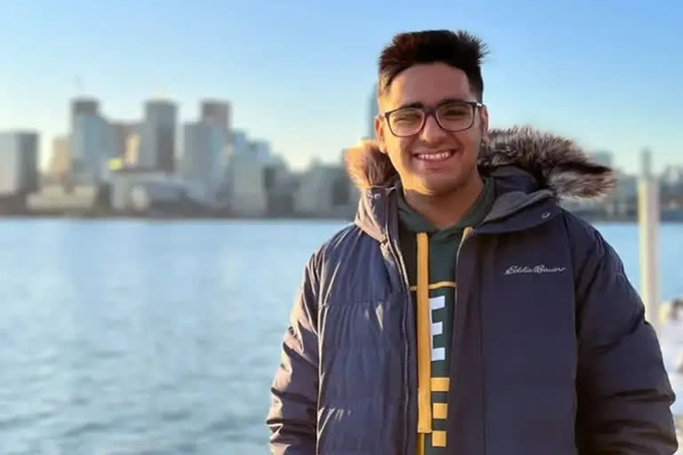 The distraught family members of the Indian student who was shot dead at a subway station entrance in Canada on Saturday urged the government to help arrange visas for them to travel to Toronto and ensure that the killer is brought to justice