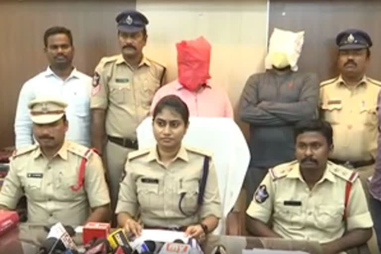 Fake IAS Arrested in Guntur District