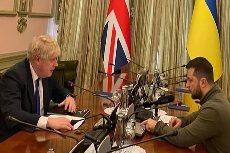 Boris Johnson meets Zelensky