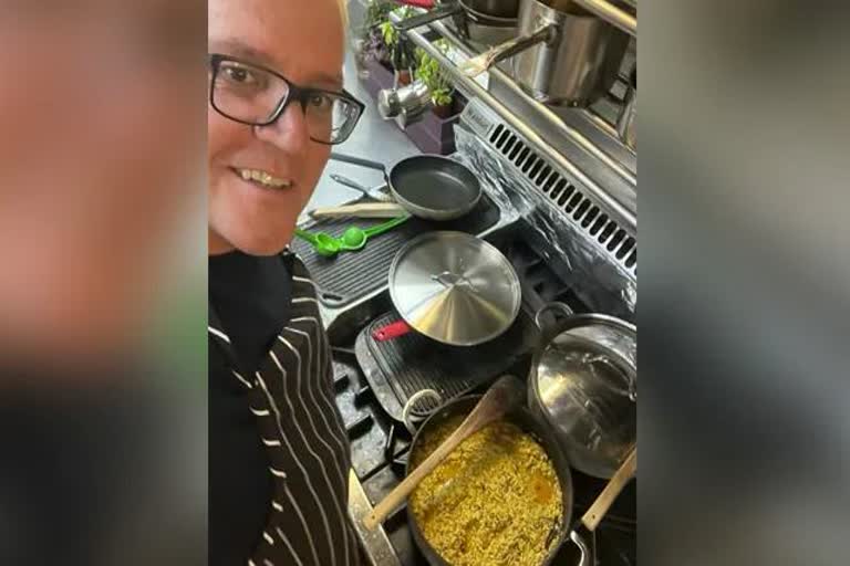 australia's pm made khichdi to celebrate india austraila trade deal