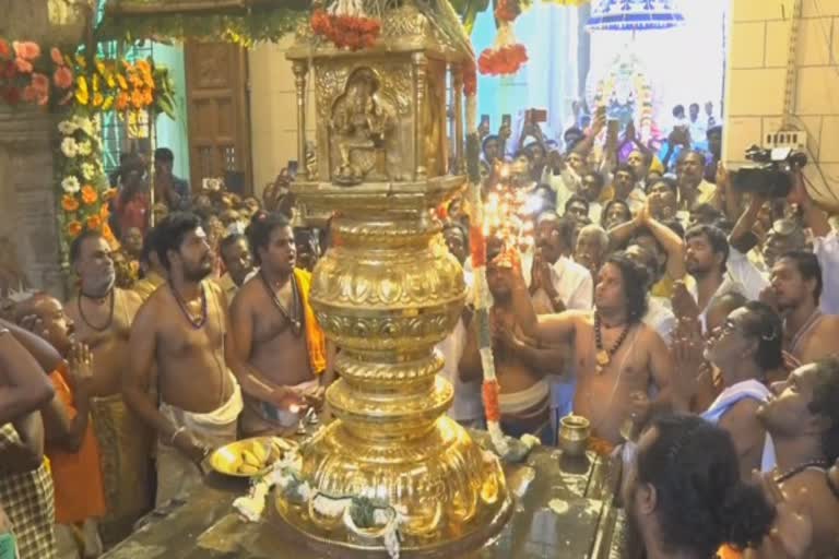 சமயபுரம் மாரியம்மன் சித்திரை தேர்த்திருவிழா கொடியேற்றம்